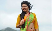 Tollywood actress Anjali in saree