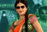 Shruti Haasan in cool look wallpaper