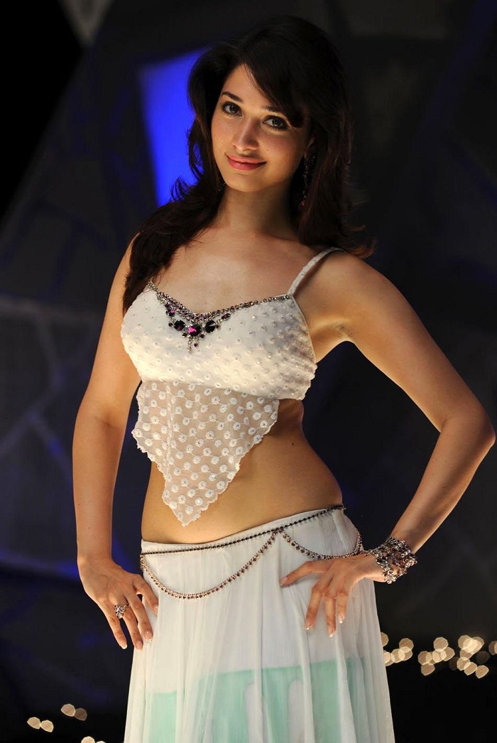 Super sexy Tamannaah Bhatia stills you must watch