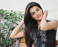 Kriti sanon full hd tv pictures Wallpapers
