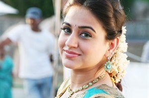 aksha Pardasany telgu actress actress