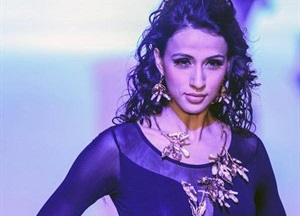 Alesia Raut hot indian female model