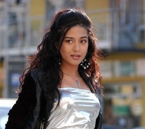 Amrita Rao Hot & Bold