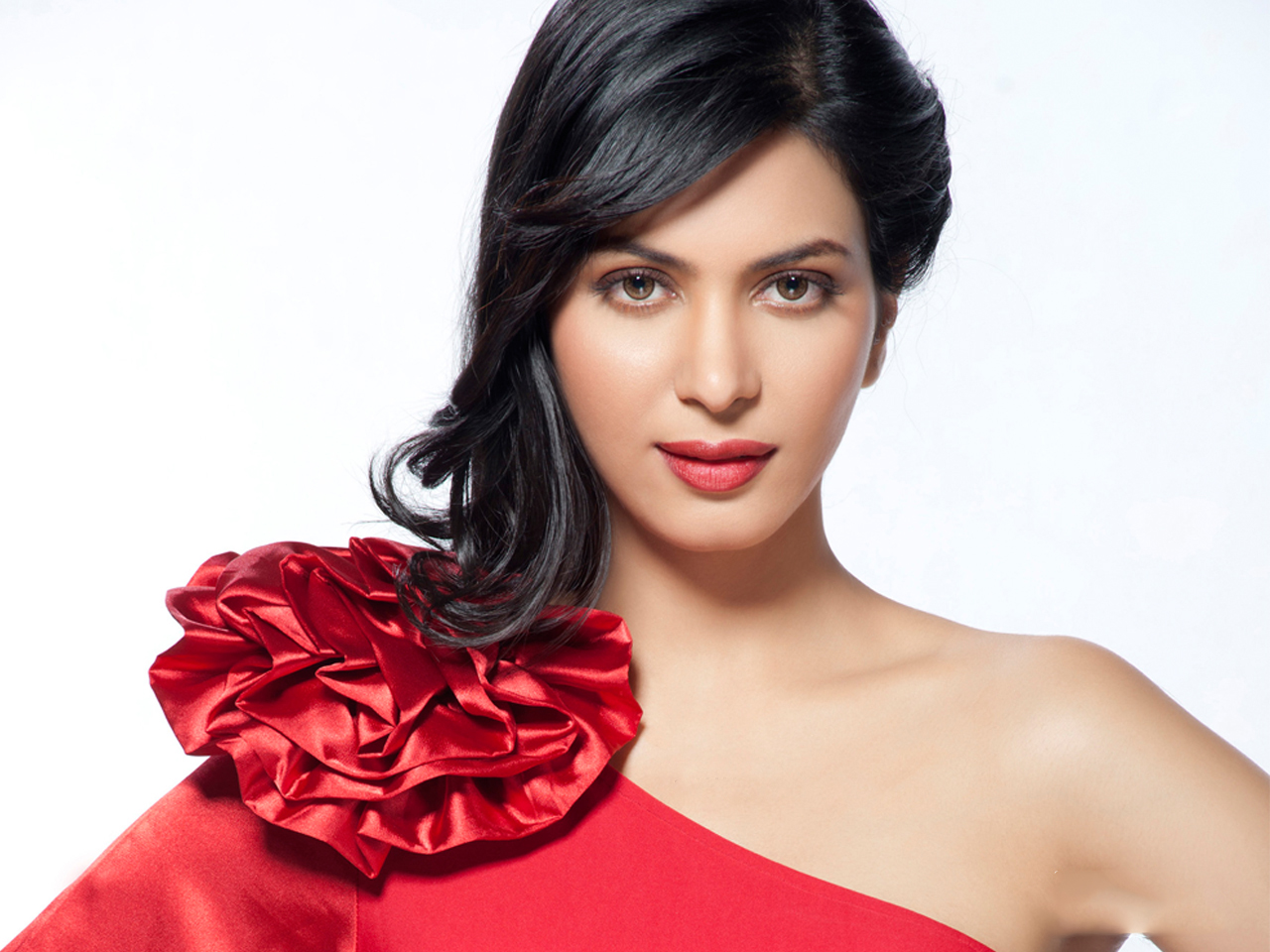 Ankita Shorey hot in red dress