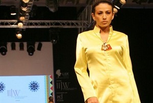Pia Trivedi bold indian female model