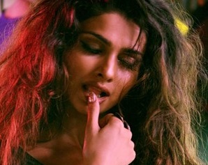 Bollywood sexy actress Prachi Desai photos