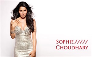 sophie choudry hot backless hd photo