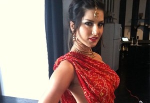 Sunny Leone sexy photo