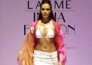 Viveka Babajee model on ramp