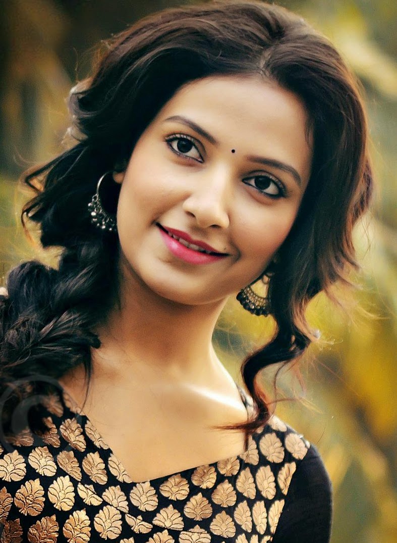 Subhasree Ganguly wallpapers