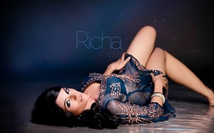 Richa Chadda Wallpapers