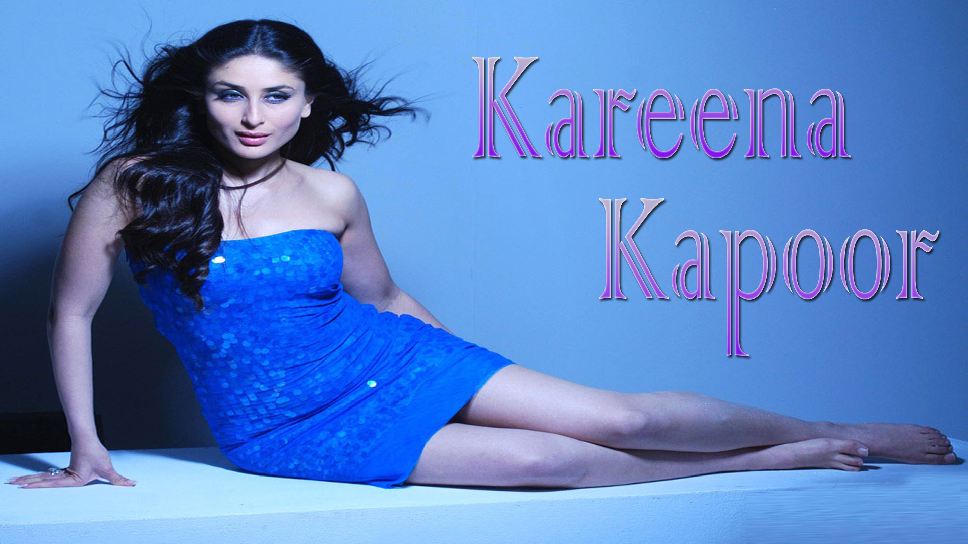 Kareena Kapoor wallpaper,kareena kapoor images,latest picture,kareena in blue hot dress
