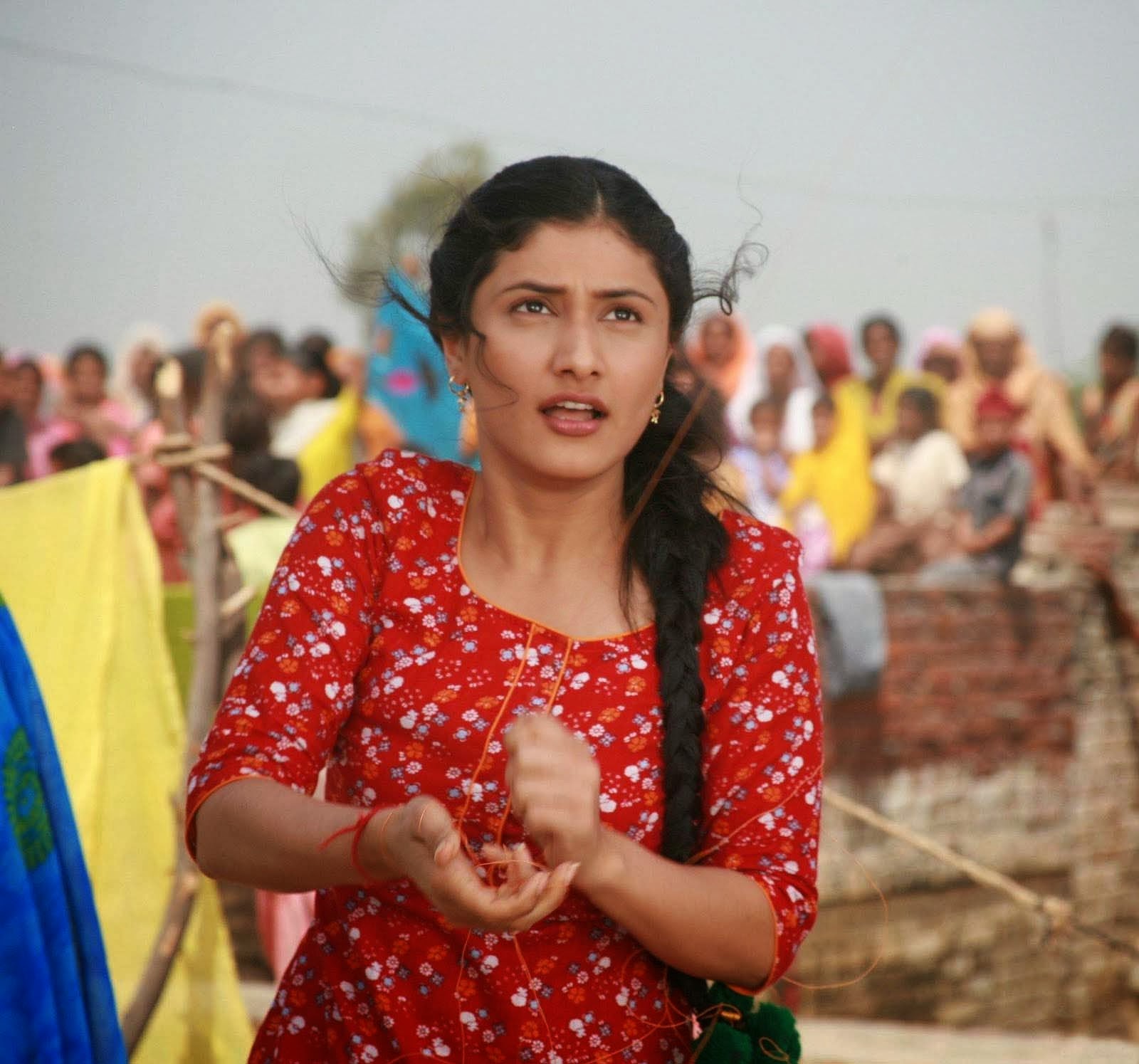 Ragini Khanna in tv serial  Sasural Genda Phool
