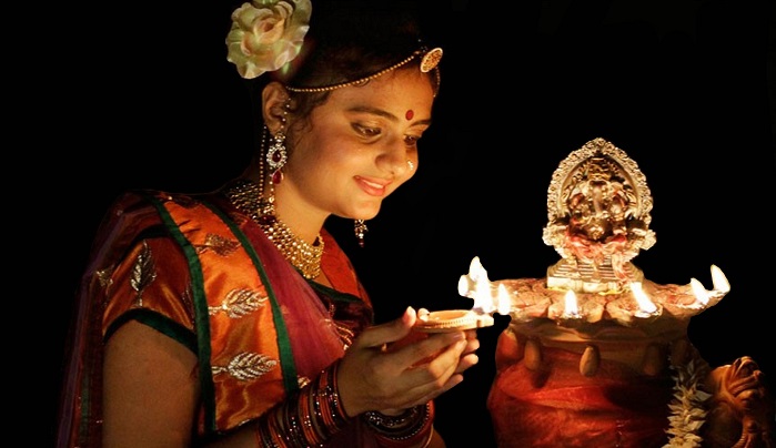 दीपावली ‍विशेष : लक्ष्मी पूजन की विधि