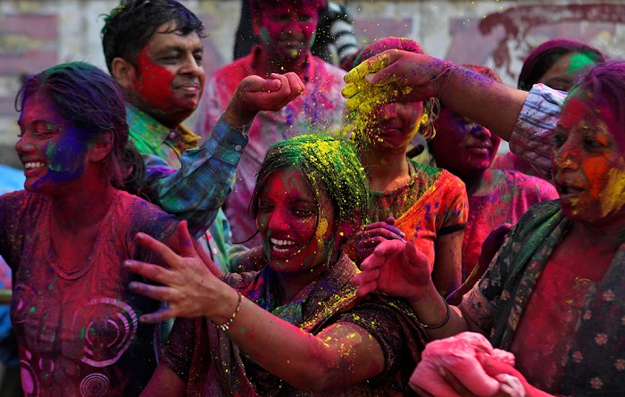 Holi Safety Tips