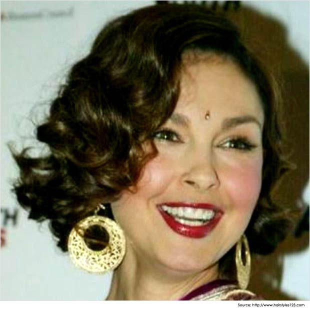 Top 12 Sexy Hairstyles for Sarees | Saree Hairstyles | Welcomenri Top 12 Sexy Hairstyles for Sarees | Saree Hairstyles | Welcomenri