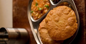 singhare ki poori recipe