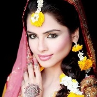 10 Beautiful Indian Hairstyles For Girls