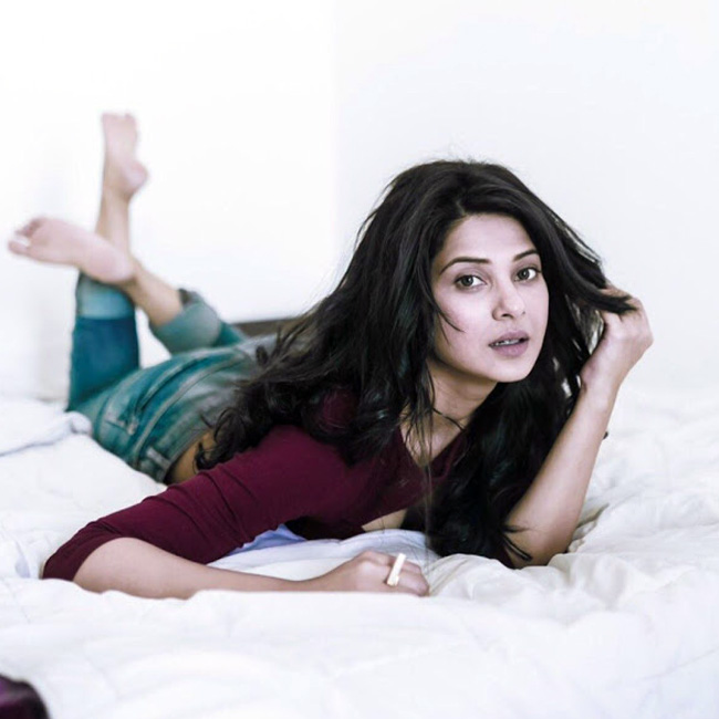 Hot Sexy Jennifer Winget