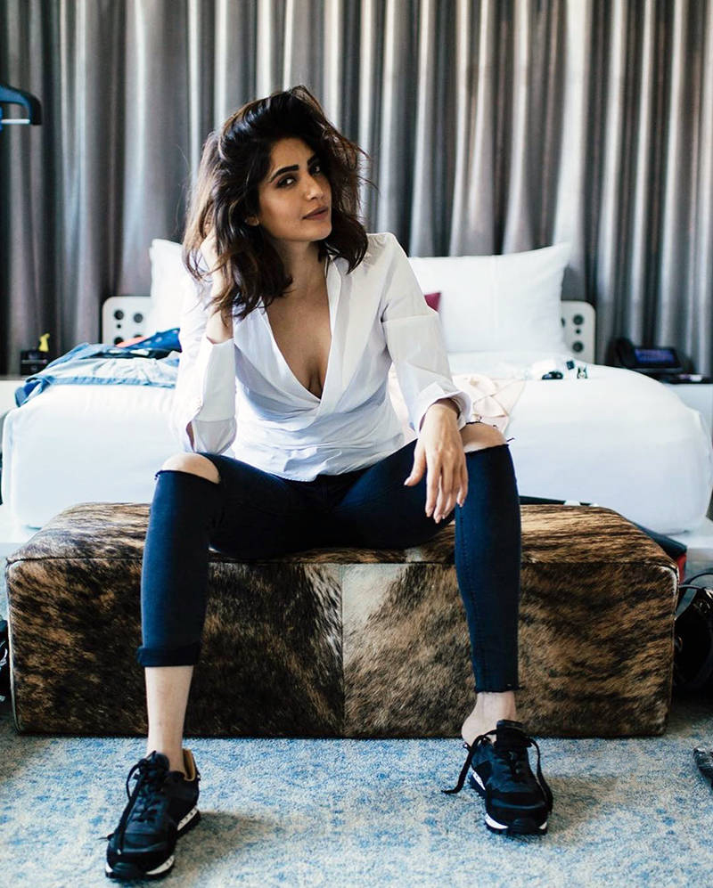 Karishma Tanna Latest Hot