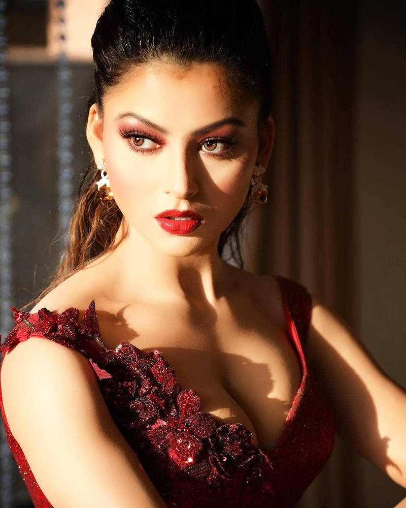 Hot Sexy Urvashi Rautela
