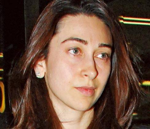 10 Bollywood Actresses Who Looks Beautiful Without Make-up