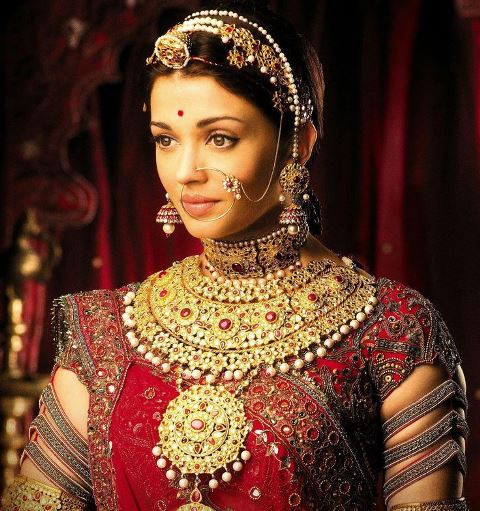 Beautiful Indian Wedding Hairstyles