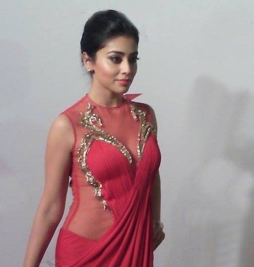 Shriya Saran Seductive Poses