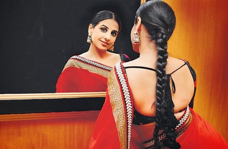 Backless Blouses with Low Naval Sarees Notches up Beauty and Sex Appeal