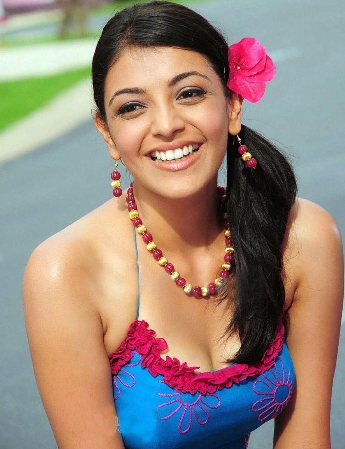 700px x 910px - Kajal Agarwal Hot Pics Page-1| Welcomenri