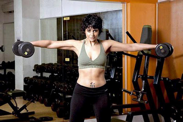 Mandira Bedi's Shocking Hot Pictures