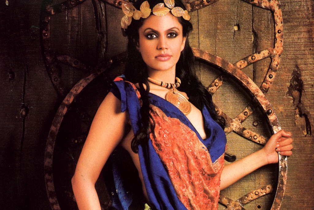 Mandira Bedi's Shocking Hot Pictures