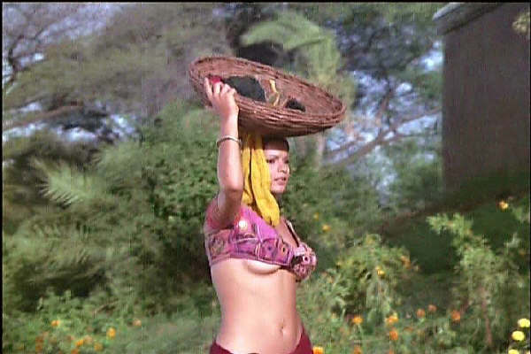 Most Controversial and Shocking Pics of Bollywood Actress