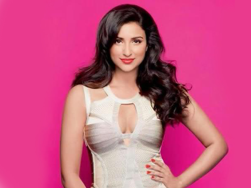 Parineeti Chopra Latest Hot Bikini HD Pictures
