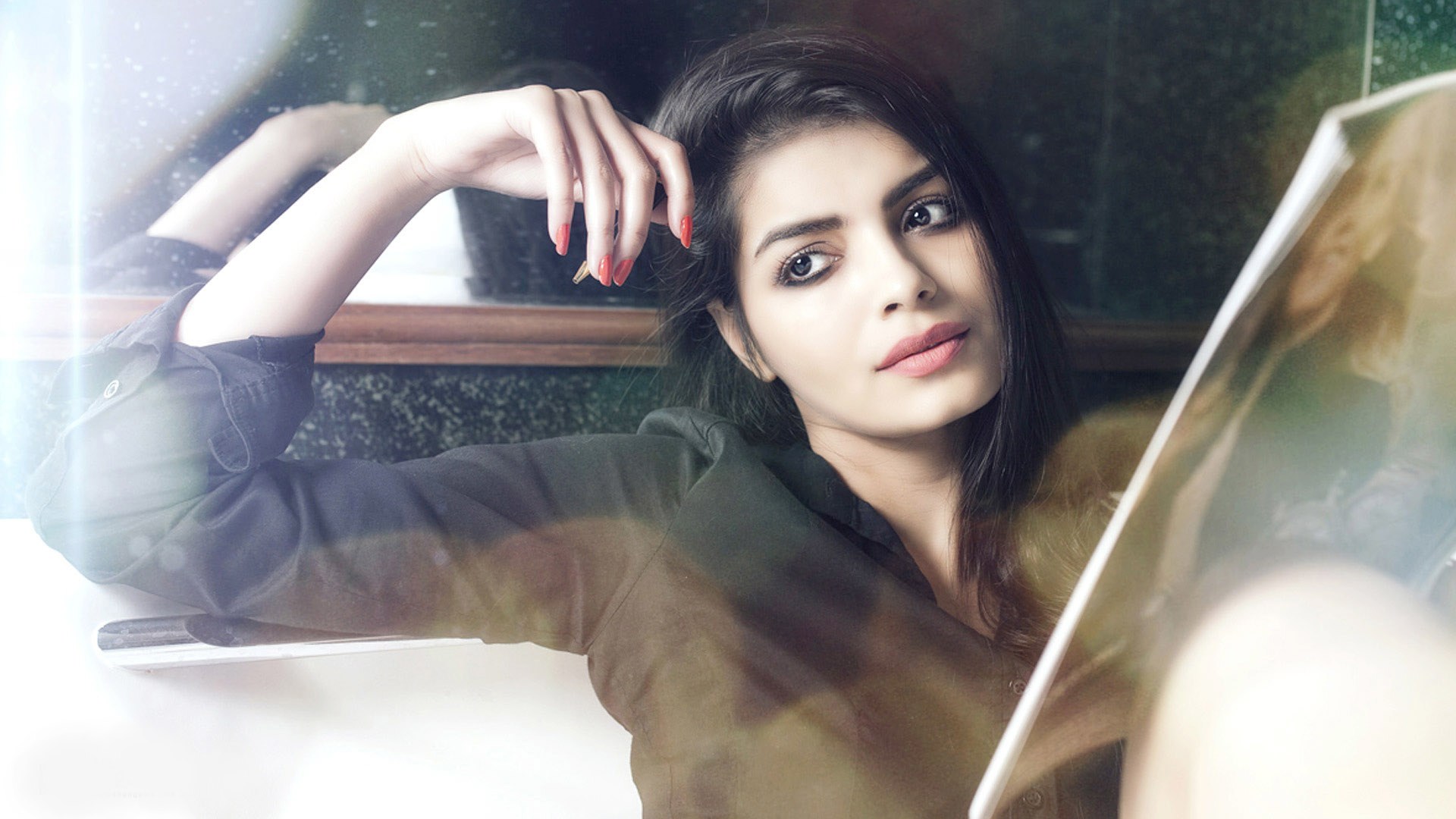 Sonali Raut Wallpapers and Photos