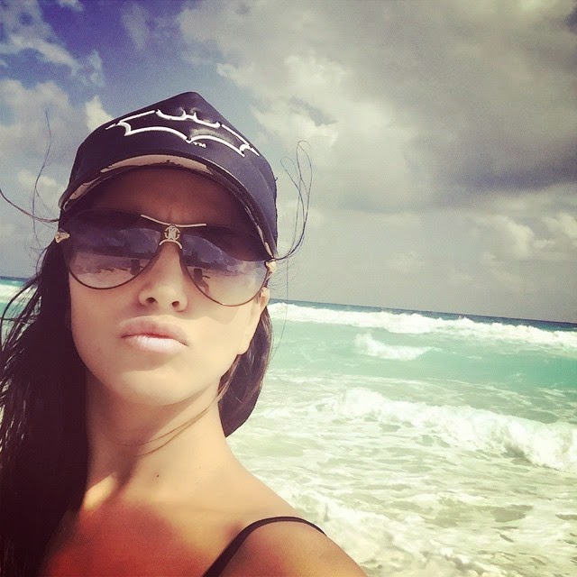 Sunny Leone Sexy Wallpapers