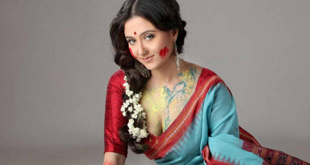 SWASTIKA MUKHERJEE HOT PHOTOS