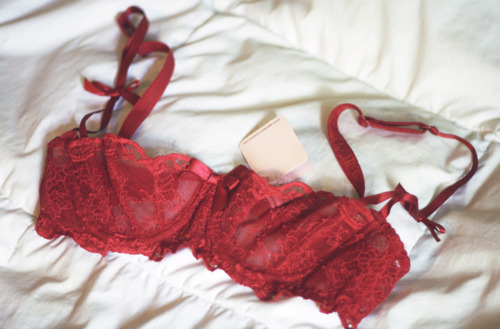 Tips To Buy Bridal Lingerie & Nightwear
