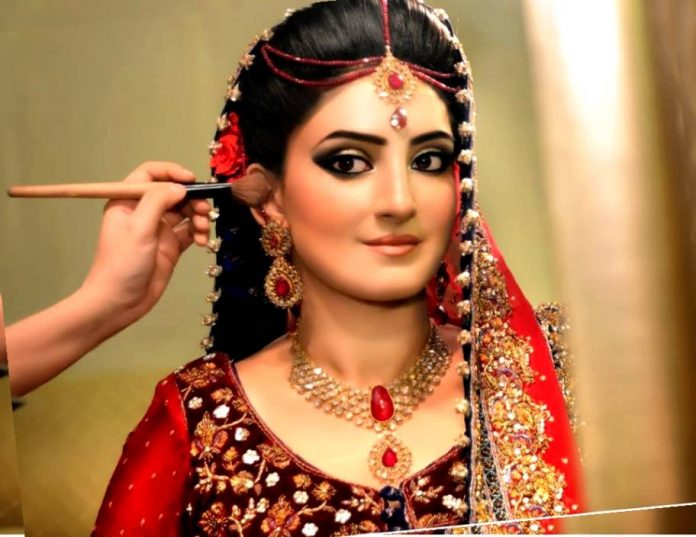 Most Beautiful Indian Wedding Bridal Hairstyles for Every Length