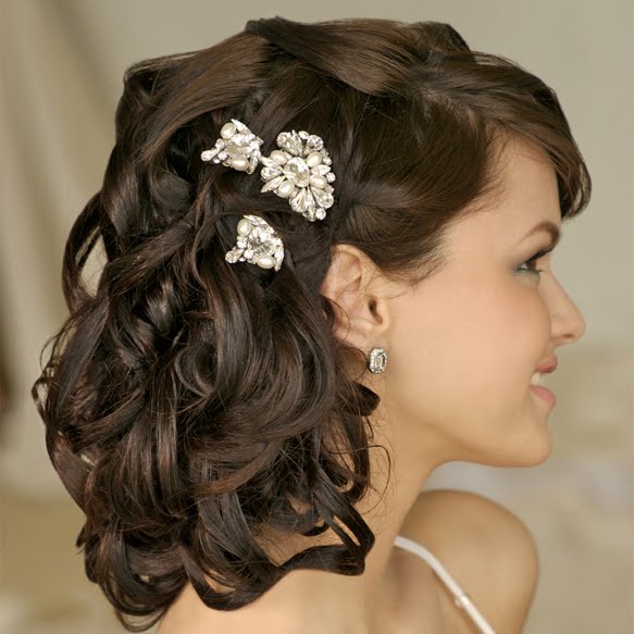 Most Beautiful Indian Wedding Bridal Hairstyles for Every Length