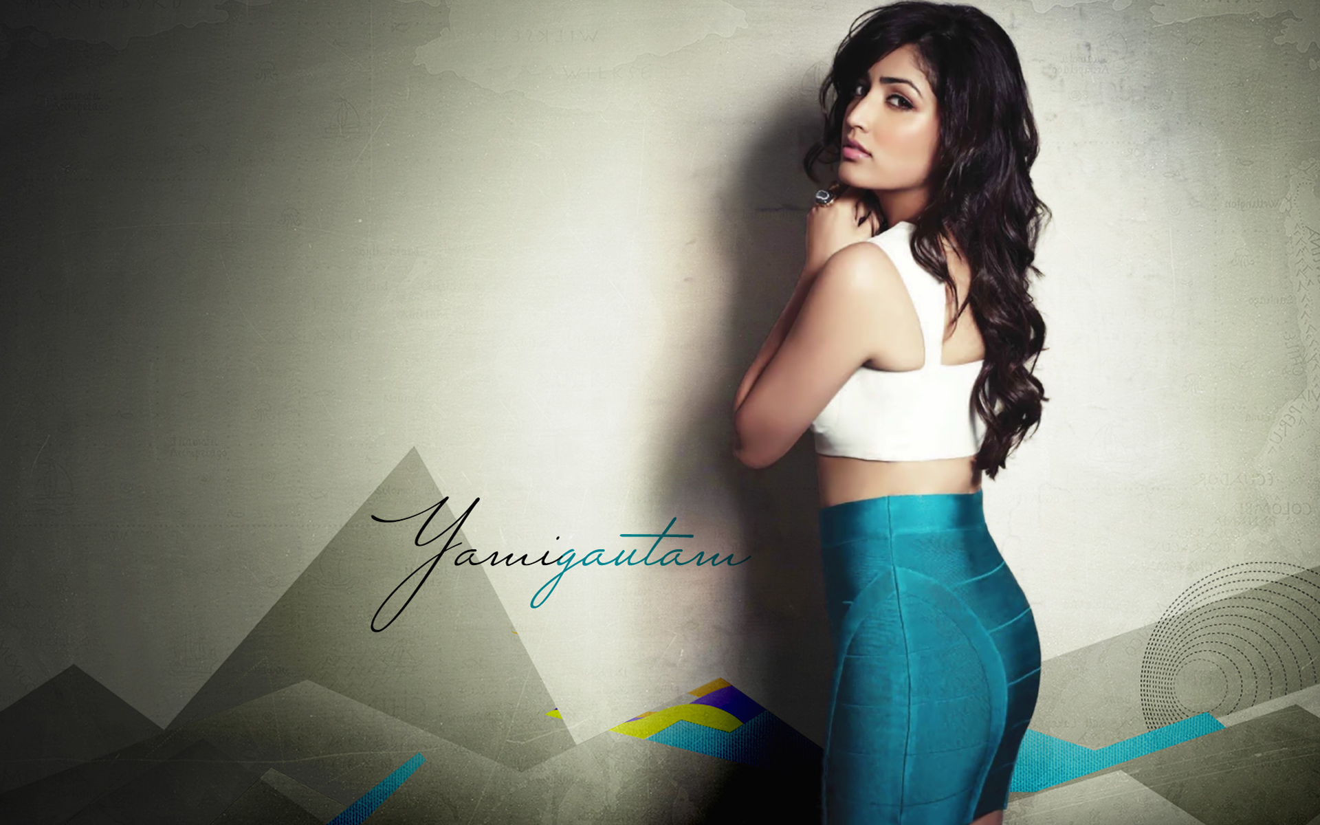 Yami Gautam Flaunting Hot Legs HD Wallpaper