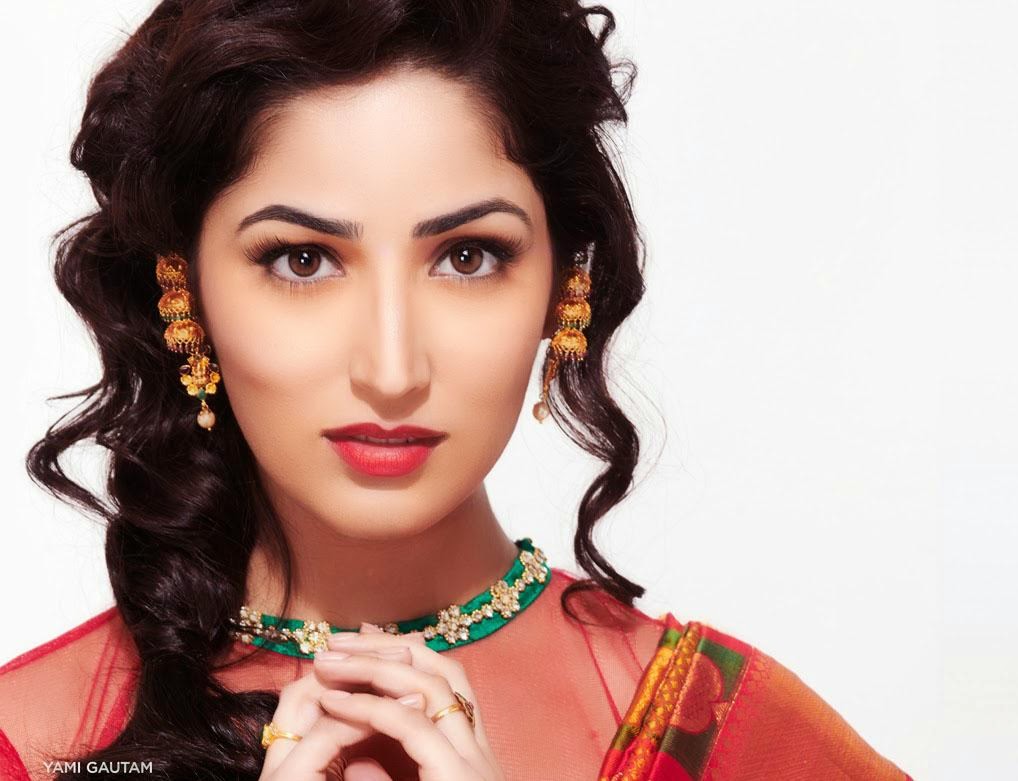 Yami Gautam Flaunting Hot Legs HD Wallpaper