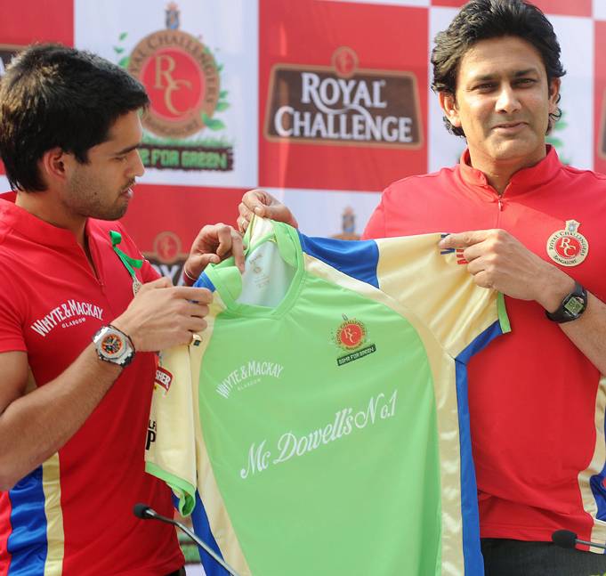 10 IPL facts that will amaze you! 10 IPL facts that will amaze you!