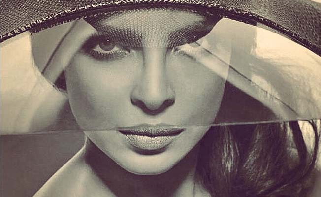 10-bollywood-celebrities-who-are-killing-it-on-instagram