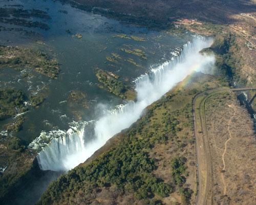 15-most-breathtaking-waterfalls-from-around-the-world 15-most-breathtaking-waterfalls-from-around-the-world