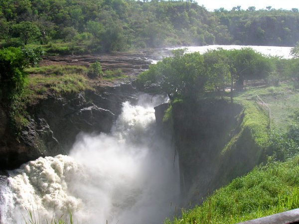15-most-breathtaking-waterfalls-from-around-the-world 15-most-breathtaking-waterfalls-from-around-the-world