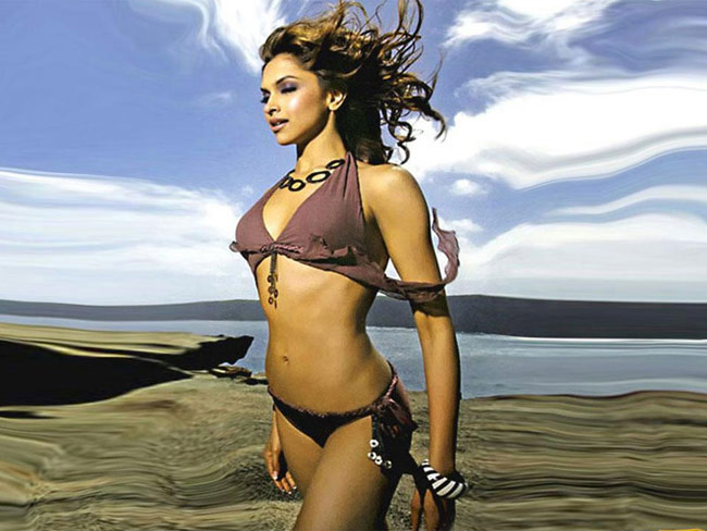 6-unseen-images-of-deepika-padukone