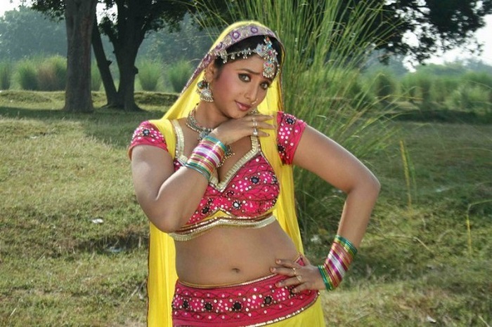 Bhojpuri Actress Hot Images भोजपुरी हीरोइन की तस्वीरें