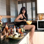 Bipasha Basu Hot Legs Bipasha Basu Hot Legs