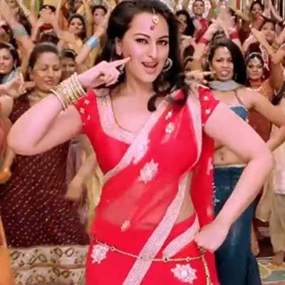Bollywood Divas Who Sizzle In Red Sarees